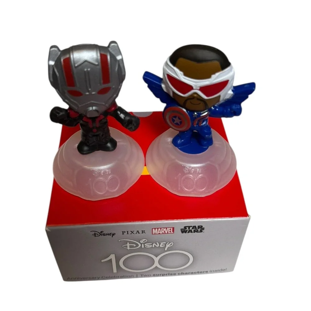 Disney 100 Surprise‎ Figures Ant-Man Falcon Marvel Toys Anniversary FFT1